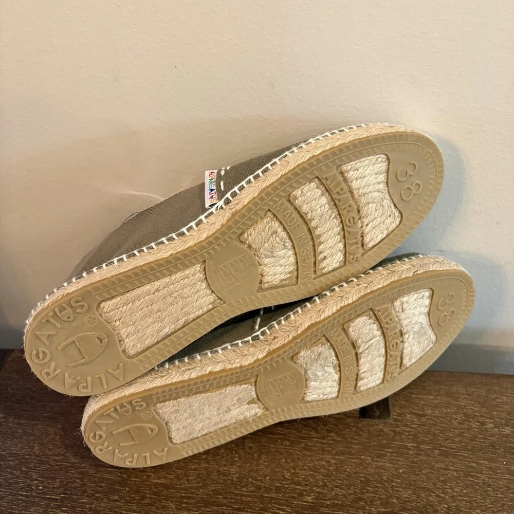Alpargatus Shoes Womens Size 7.5 Green Canvas Espadrille Slip On Flats Summer‎